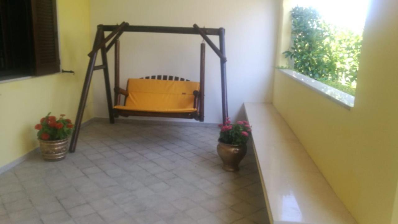 Villa Helios บาร์เลตตา ภายนอก รูปภาพ